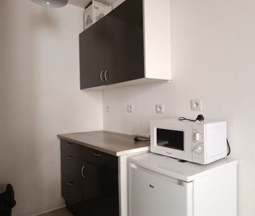 Location Appartement 2 pièces 28m² NARBONNE 11100 - Photo 4