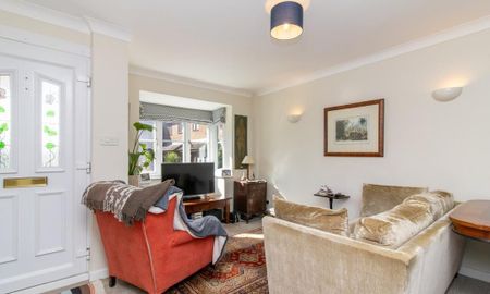 2 bedroom end of terrace house to rent - Photo 3