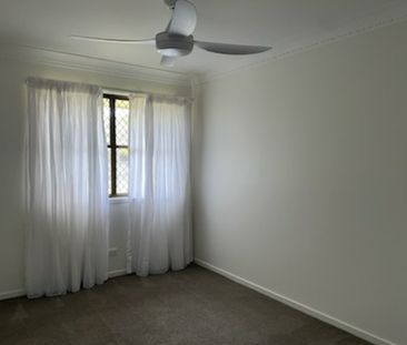 Holiday Vibes All Year Round - Photo 2