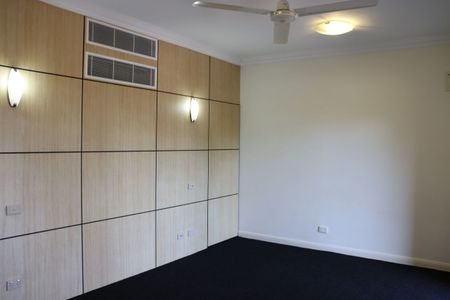 EXECUTIVE GROUND FLOOR RESORT STYLE RESIDENCE - IN THE PRESTIGIOUS HASTINGS OVER MINDIL - Photo 5