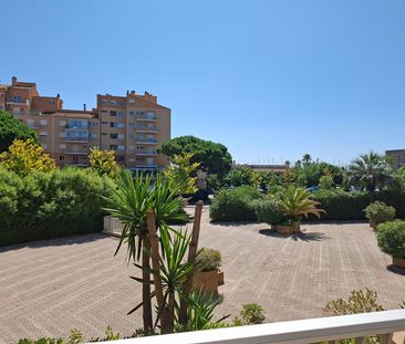 Location Appartement 1 pièce 23m² - Photo 6