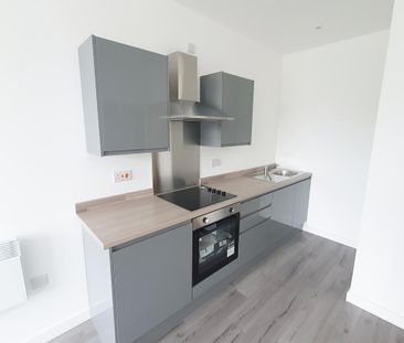 Studio to rent - Photo 6