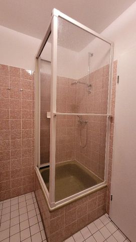 Helles 1-Zimmer-Appartement mit neuer Einbauküche in zentraler Lage von Köln-Lindenthal! - Photo 3