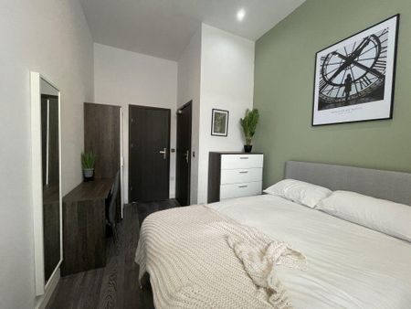 1 bedroom in a house share to rent - Photo 4