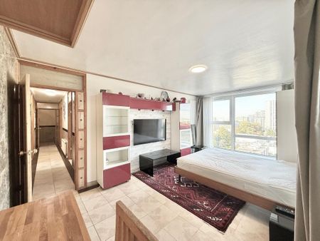 4 bedroom flat to rent - Photo 3