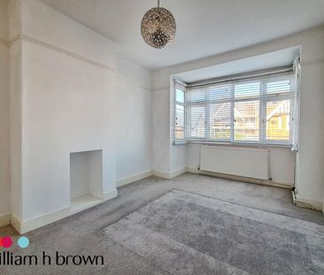 Robin Hood Road, Brentwood - Photo 2