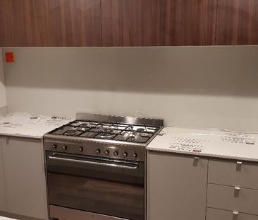 Low Maintenance Terrace Home - Photo 5