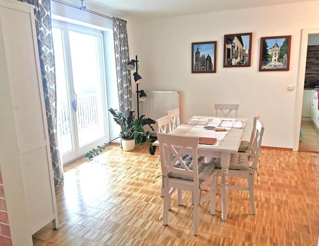 Großzügige 4-Zimmer Wohnung mit EBK - Foto 1