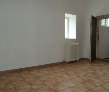 Appartement T2 centre ville de Pont-St-Esprit - Photo 5