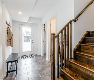 For Lease - 20 Andean Lane, Barrie, Ontario - Photo 4