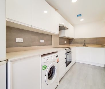 3 Bed Flat, Westbury Avenue, N22 - Photo 6