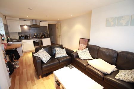Claude Road, Roath - Photo 2