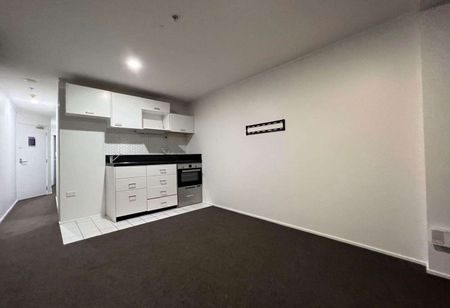 Two Bedroom Apartment in the CBD - Photo 5