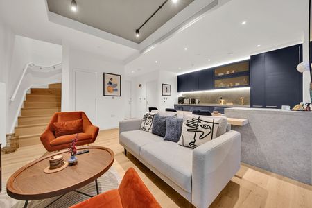 2 Bed Flat, Douglass Tower, E14 - Photo 2