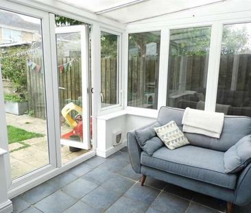 Bailiffs Piece, Cricklade, Swindon, SN6 - Photo 2