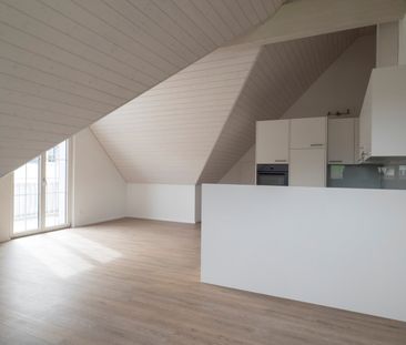 2.5 Zimmer, 70 m², 2. Stock - Photo 1