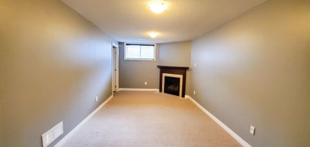 For Lease - 617 Sunburst Street, Leitrim, Ontario - Photo 2