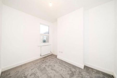 3 bedroom house to rent - Photo 3