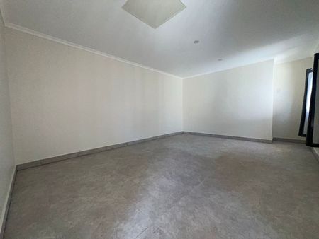 Granny Flat with Electricity and Water Included - Photo 5