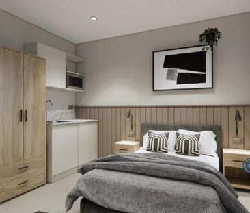 1 bedroom in a house share to rent - Photo 2