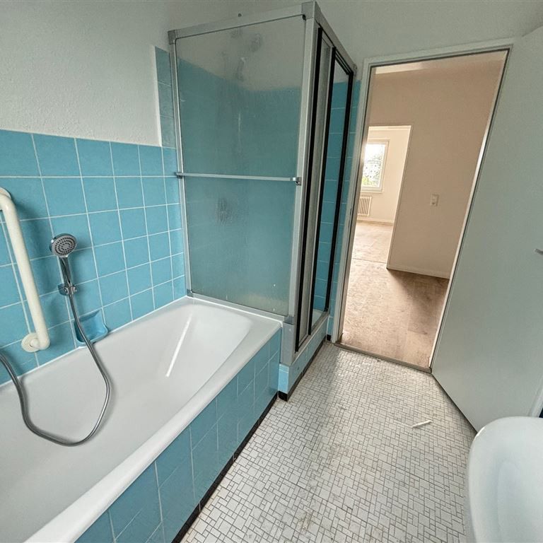 Modernisierte/renovierte 4- Zimmer-Wohnung mit Balkon in Neumünster-Brachenfeld! - Foto 1