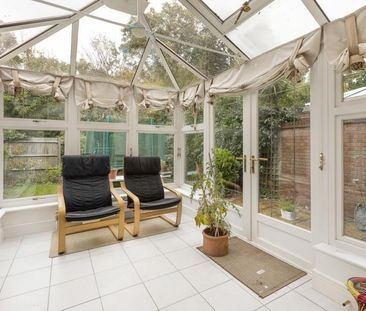 5 bedroom townhouse to rent - Photo 1