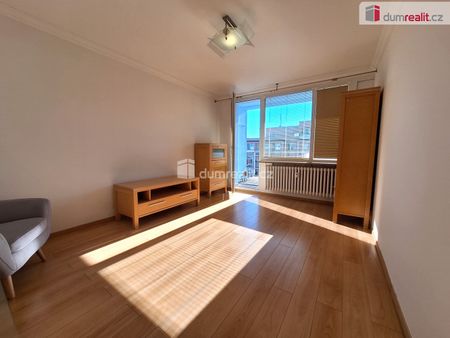 Pronájem bytu 2+1 48 m² - Photo 2