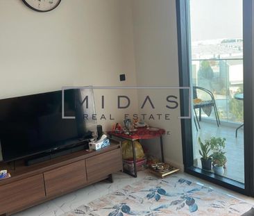 1BR/Fully Furnished/Ready to Move In/Close to Metr - Photo 3
