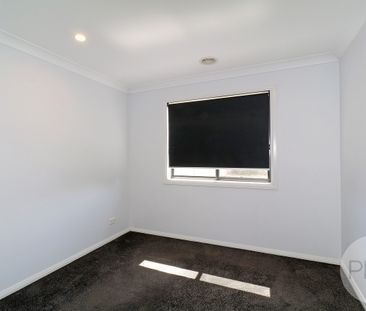 20 Cunjegong Loop, Gobbagombalin NSW 2650 - Photo 3