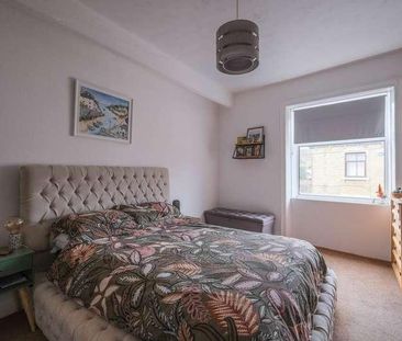 Holmfirth Road, Meltham, HD9 - Photo 5