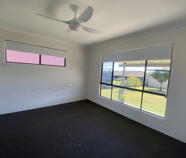 Neat And Tidy 3 Bedroom Home For Lease - Photo 4