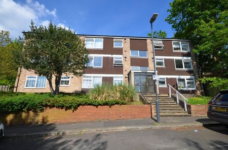 Dorset House , 55 Brook Avenue , Harrow, Middlesex, HA2 0HA - Photo 2