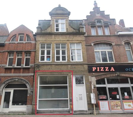 INSTAPKLAAR GELIJKVLOERS APPARTEMENT IN CENTRUM IEPER MET APARTE SLAAPKAMER - Foto 4