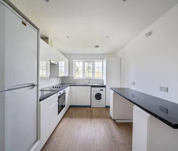 2 bedroom maisonette to rent - Photo 1