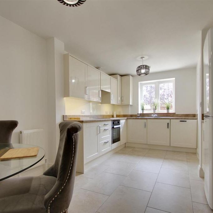 2 bedroom house to rent - Photo 1