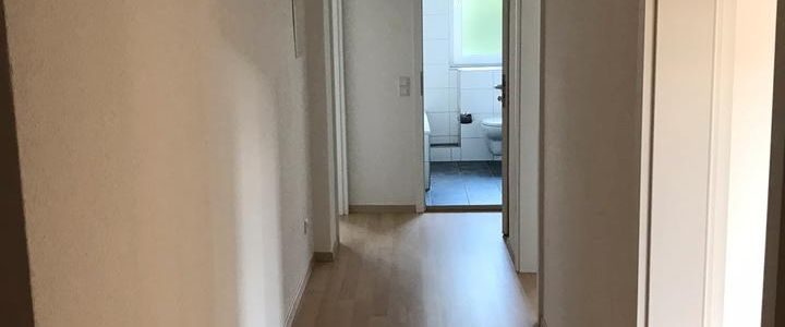 Ruhige 2,5-Zimmer-Wohnung in zentraler Lage in Wanne-Mitte - Foto 1
