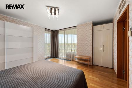 Pronájem bytu 2+kk v osobním vlastnictví 64 m², Praha 3 - Žižkov - Photo 4