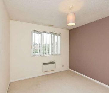 Hogarth Close, Basingstoke, Hampshire, RG21 - Photo 2