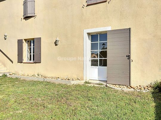 Appartement t2 en rez de jardin sur la commune de Berre L'étang, - Photo 1