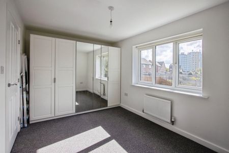 Merchant Way - Photo 3