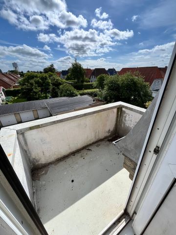 Lys lejlighed med 2 altaner - Foto 3