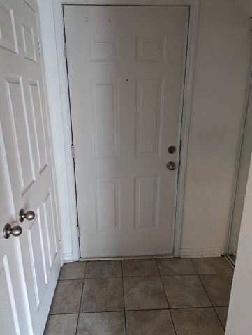 For Lease - 2891 Rio Court Unit# 33, Mississauga, Ontario - Photo 2