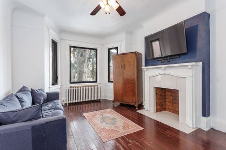 For Lease - 328 High Park Avenue Unit# 2S, Toronto, Ontario - Photo 4