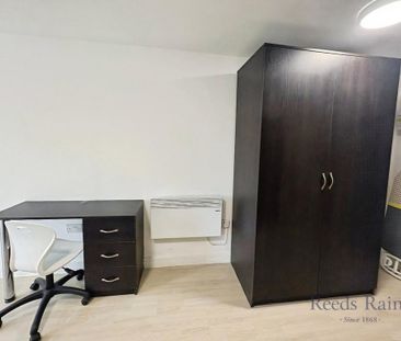 Studio to rent - Photo 6