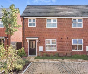 3 bedroom semi-detached house to rent - Photo 6