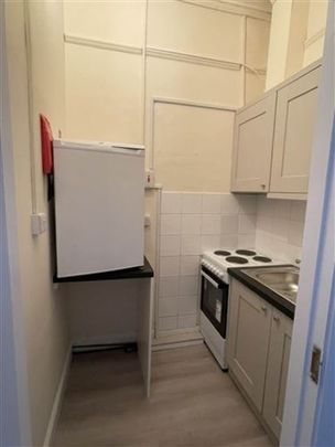 Flat 4 - Single, 61 Palmerston Road, Rathmines, Dublin 6, County Dublin, D06 T2H1 - Photo 1