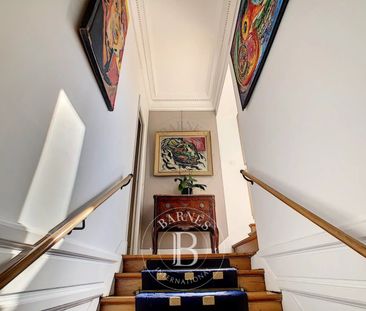 Tout savoir sur cet appartement dans le quartier Chaillot, à Paris ... - Photo 2