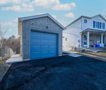 For Lease - 581 Pondtail Court Unit# Upper, Oshawa, Ontario - Photo 1