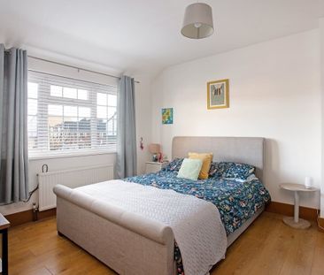 3 bedroom semi-detached house to rent - Photo 5