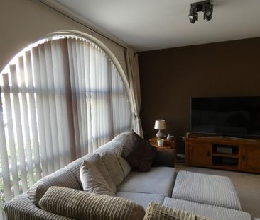 2 bedroom apartment to rent - Photo 6